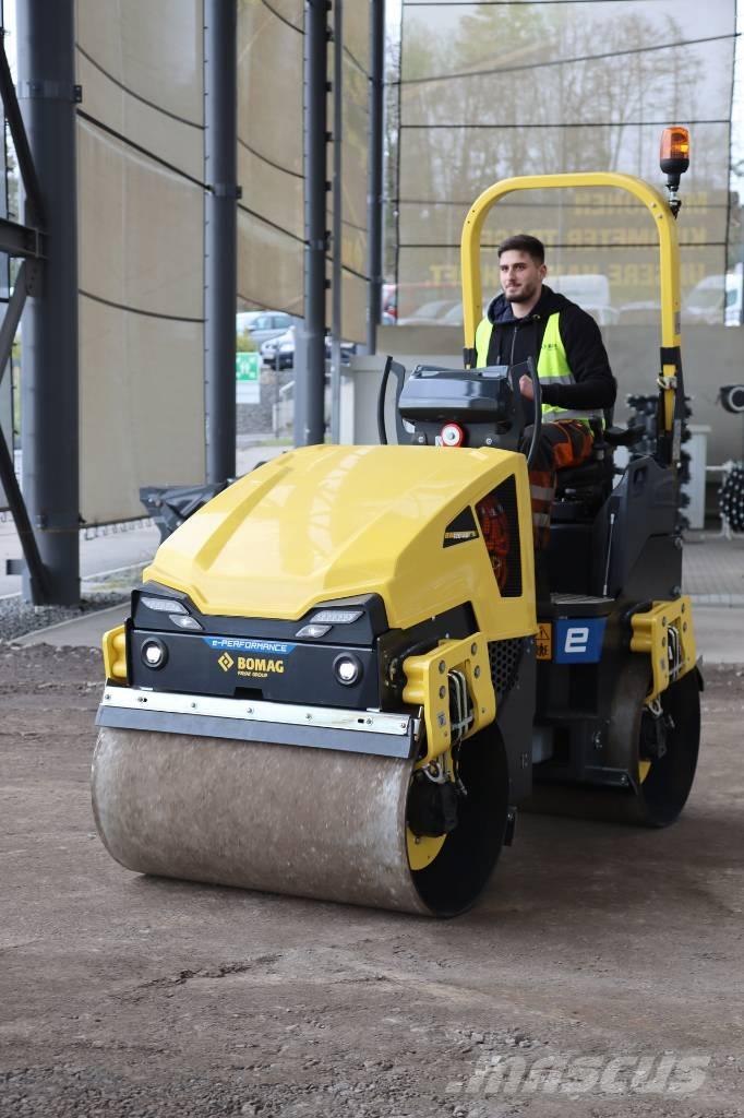Bomag BW 120 ADe-5 Двойни барабанни ролки
