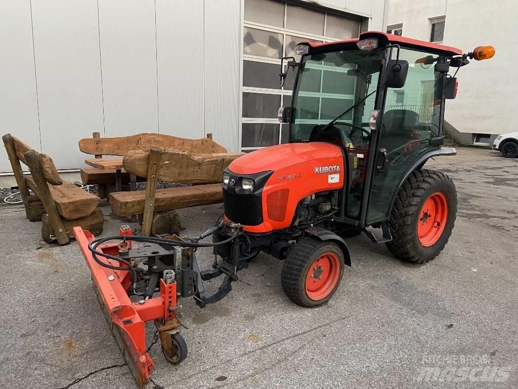 Kubota STW 34 Компактни трактори