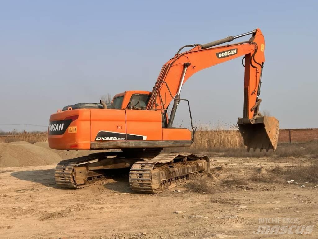 Doosan DX225LC-9C Верижен екскаватор
