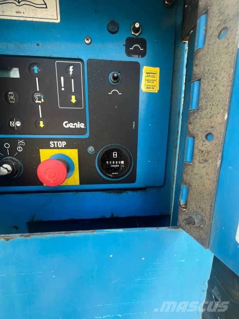 Genie GS 3384 RT Ножични работни платформи