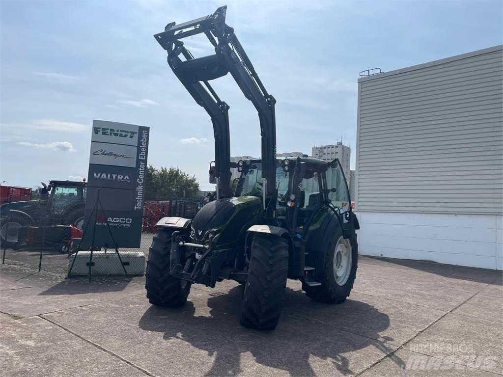 Valtra N155 EA 2B1 Трактори