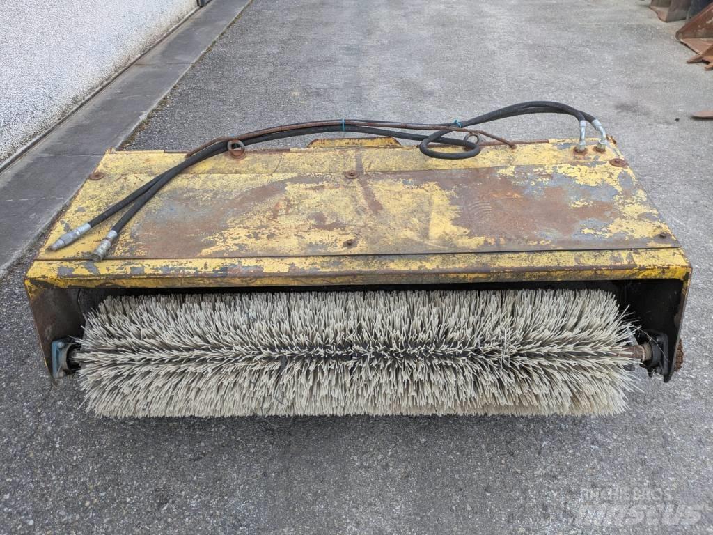 Bobcat 773 Мини товарачи
