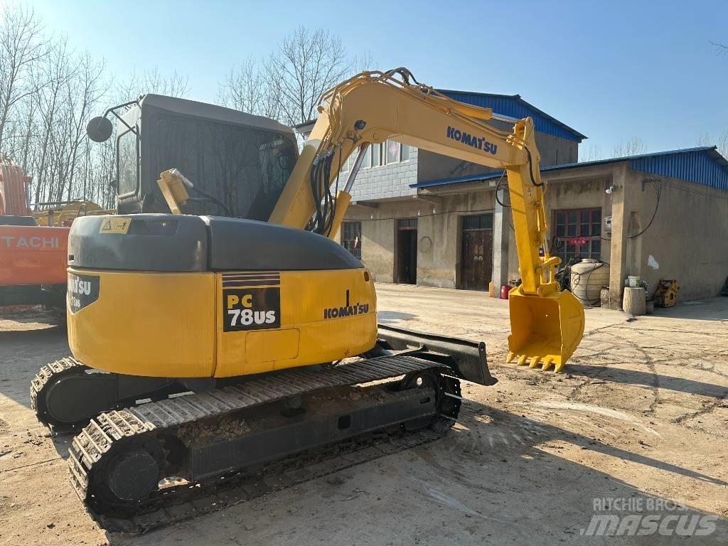 Komatsu PC78 Верижен екскаватор
