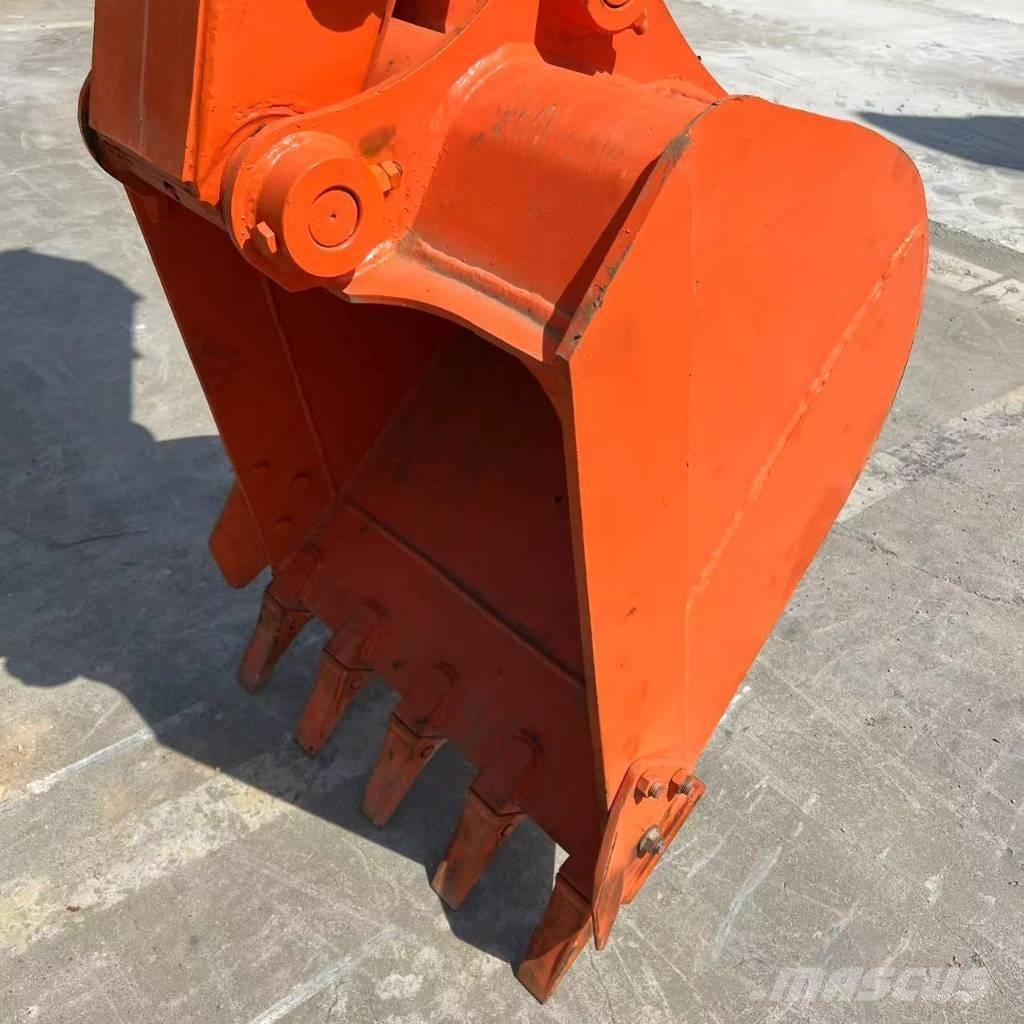 Hitachi ZX 70 Мини екскаватори < 7 т