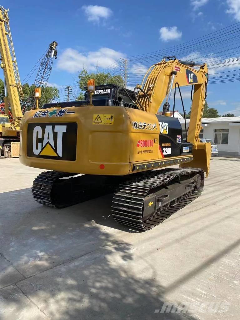 CAT 320 D Верижен екскаватор