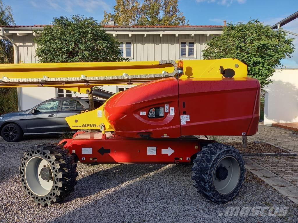 Manitou 220 TJ + Телескопични повдигачи
