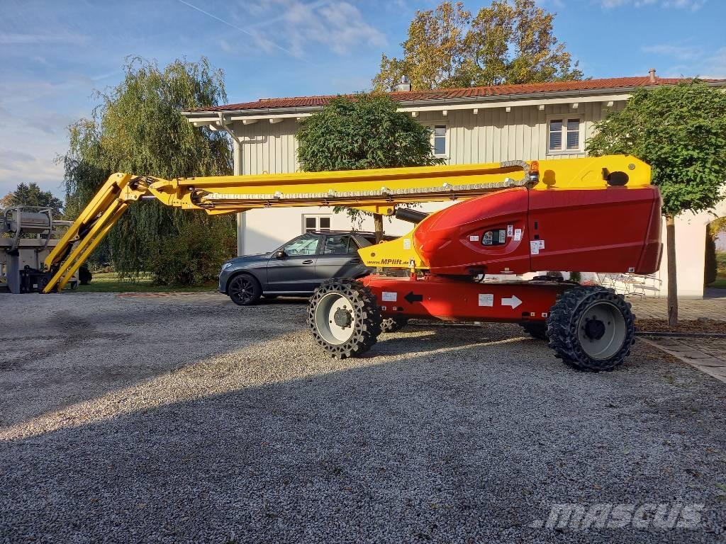 Manitou 220 TJ + Телескопични повдигачи
