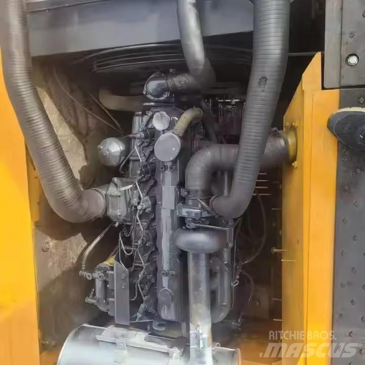Hyundai 225 Верижен екскаватор