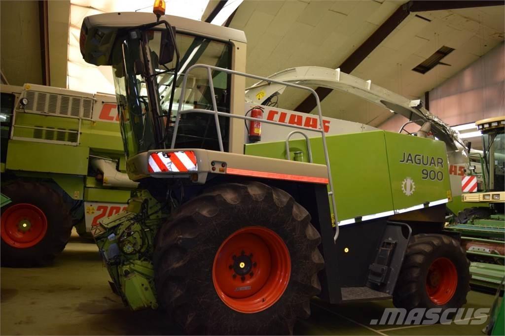 CLAAS Jaguar 900 Самоходни фуражири