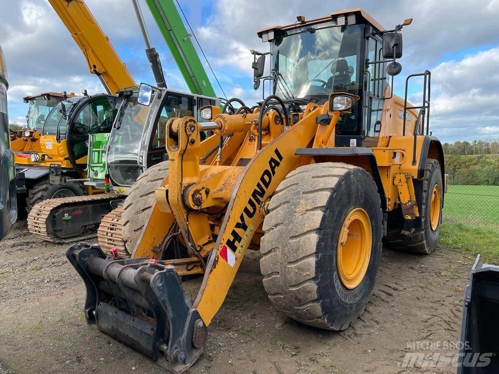 Hyundai HL 960 Колесни товарачи