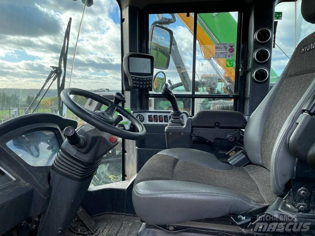 Hyundai HL 960 Колесни товарачи