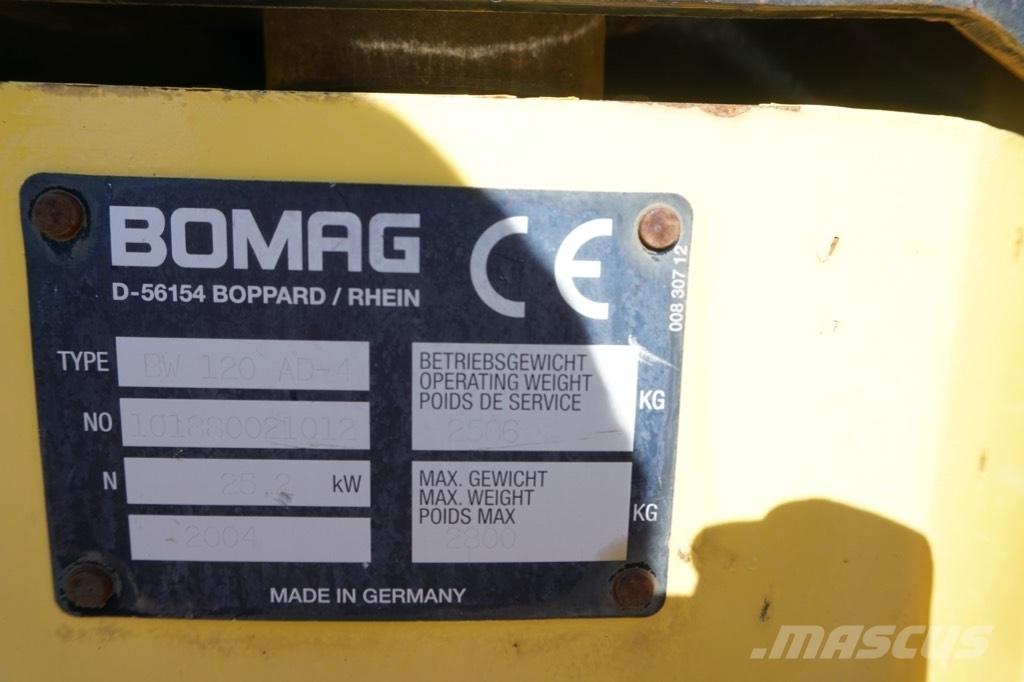 Bomag BW 120 AD-4 Двойни барабанни ролки
