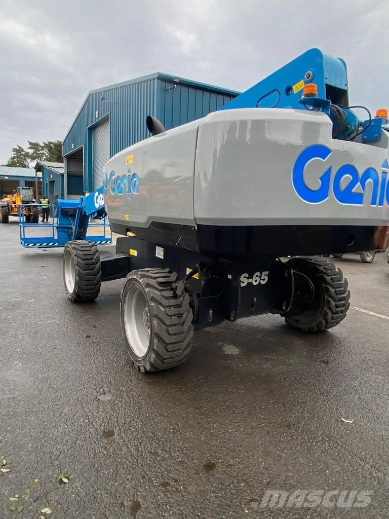 Genie S 65 Телескопични повдигачи
