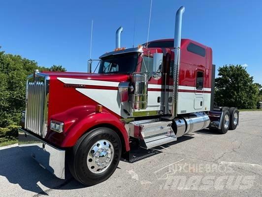 Kenworth W 900 Влекачи