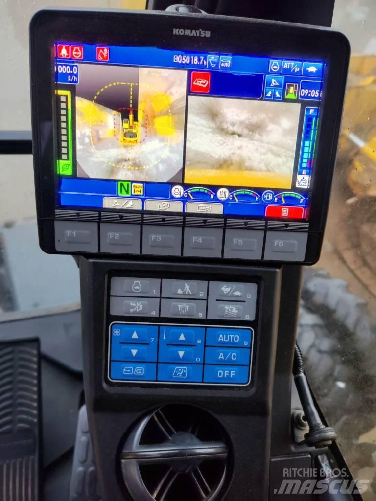 Komatsu PW180-11 Колесни екскаватори