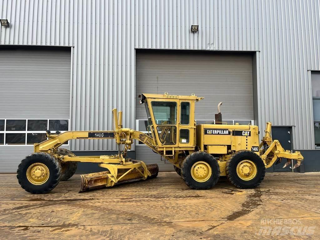 CAT 140G Грейдери