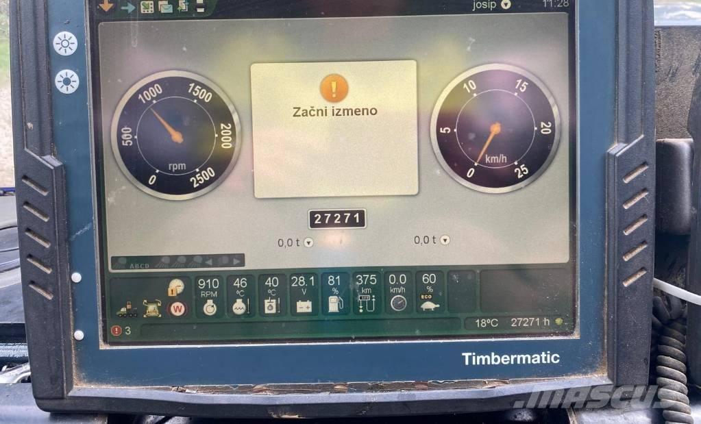 John Deere 1110 E Форуардери