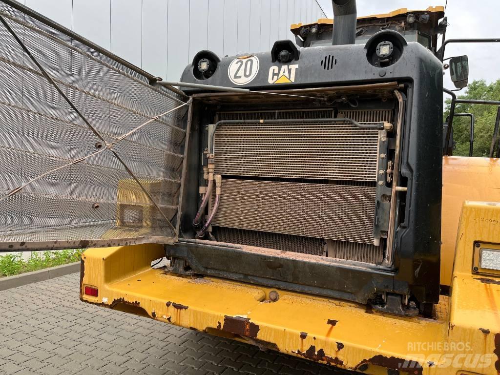 CAT 962 M Колесни товарачи