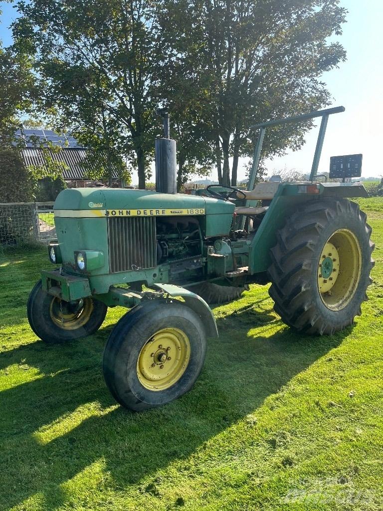 John Deere 1630 Трактори
