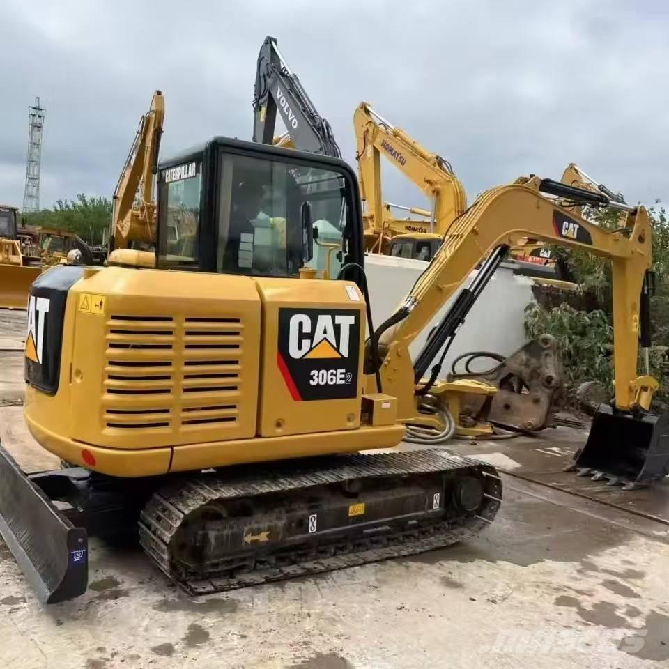 CAT 306 E2 Мини екскаватори < 7 т
