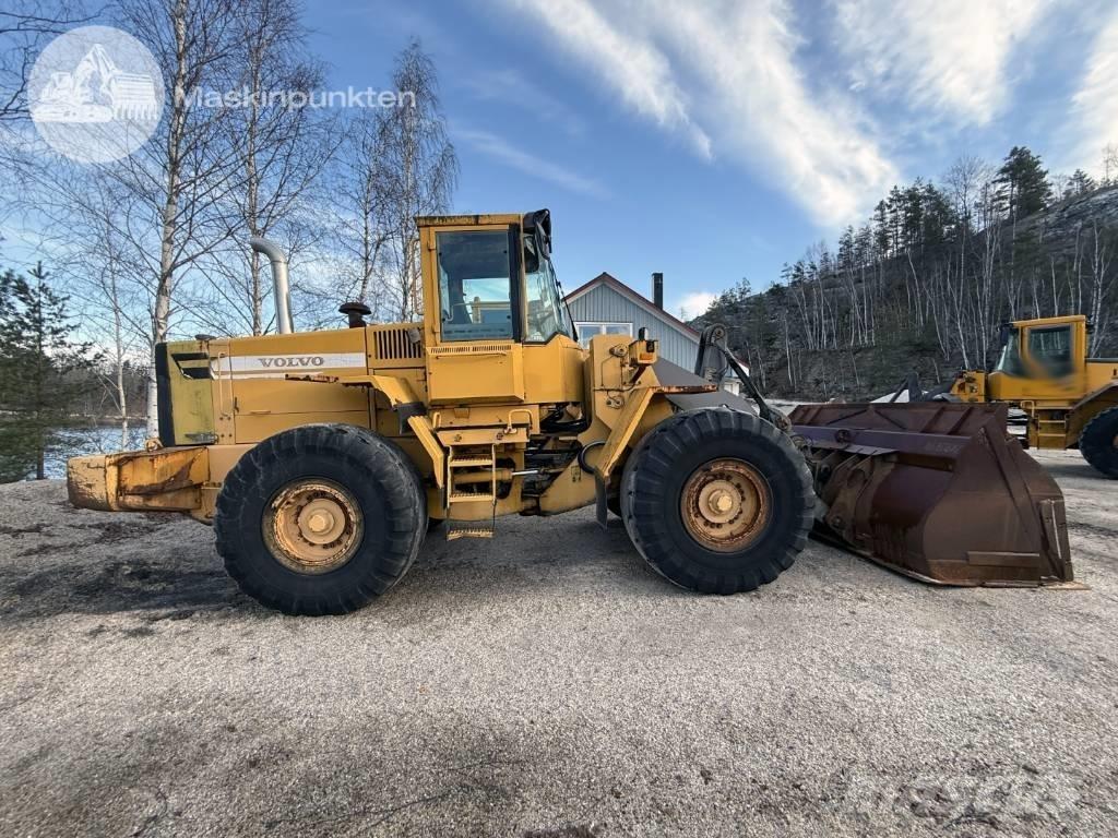 Volvo L 120 C Колесни товарачи