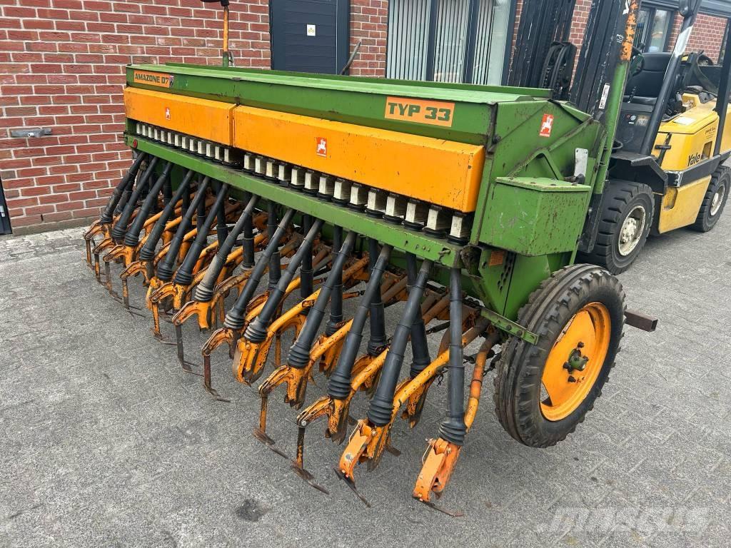 Amazone D7 Type 33 Редосеялки