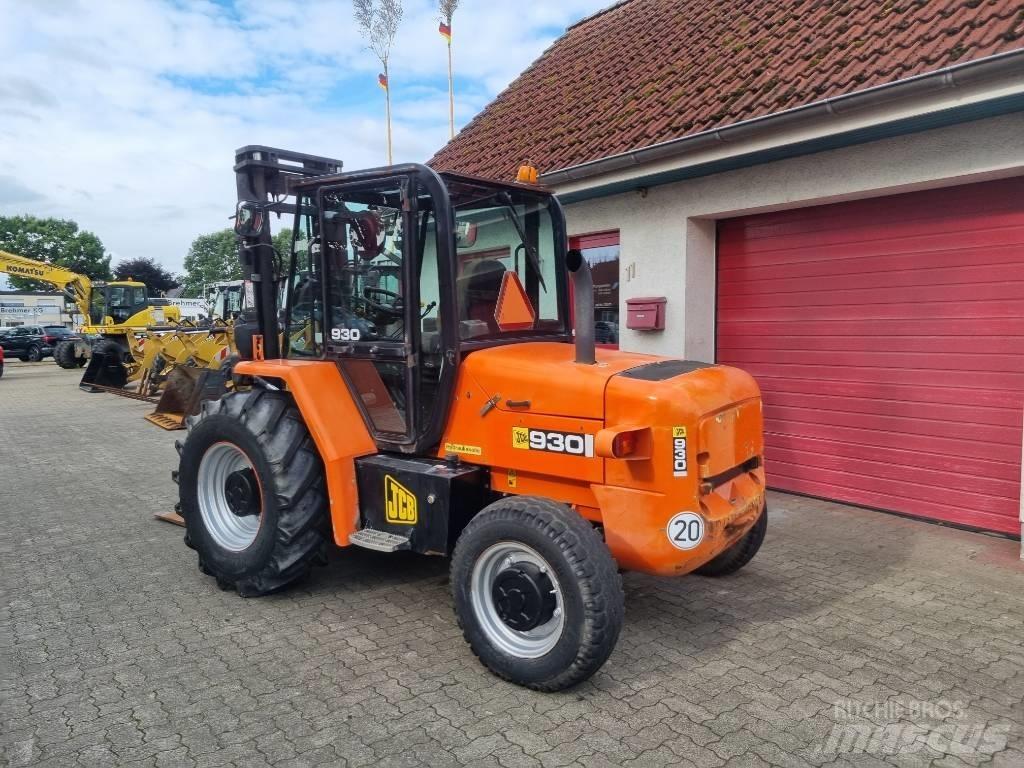 JCB 930-4 Камиони за херавни местности