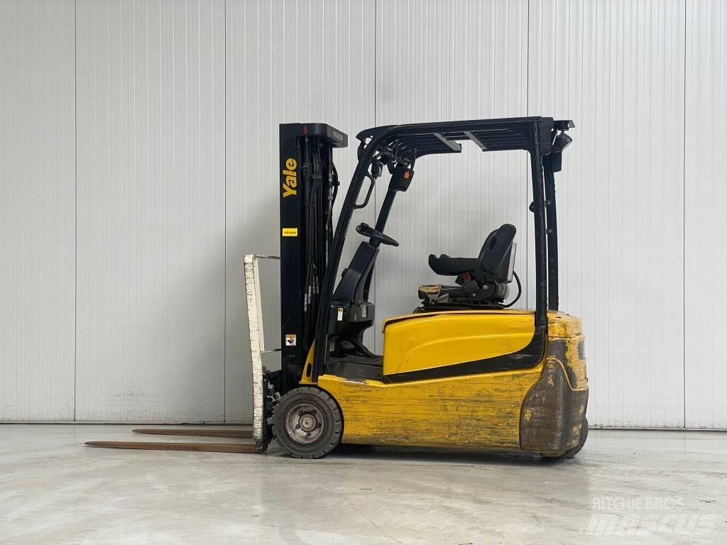 Yale ERP20VT LWB Електрически вилични кари-повдигачи