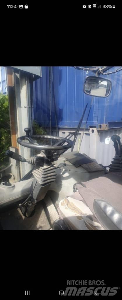 SMV 16 ton Дизелови камиони