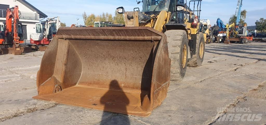 CAT 950 K Колесни товарачи