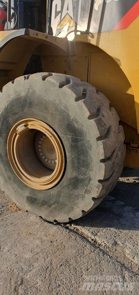 CAT 950 K Колесни товарачи