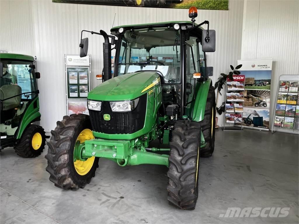 John Deere 5075E Трактори