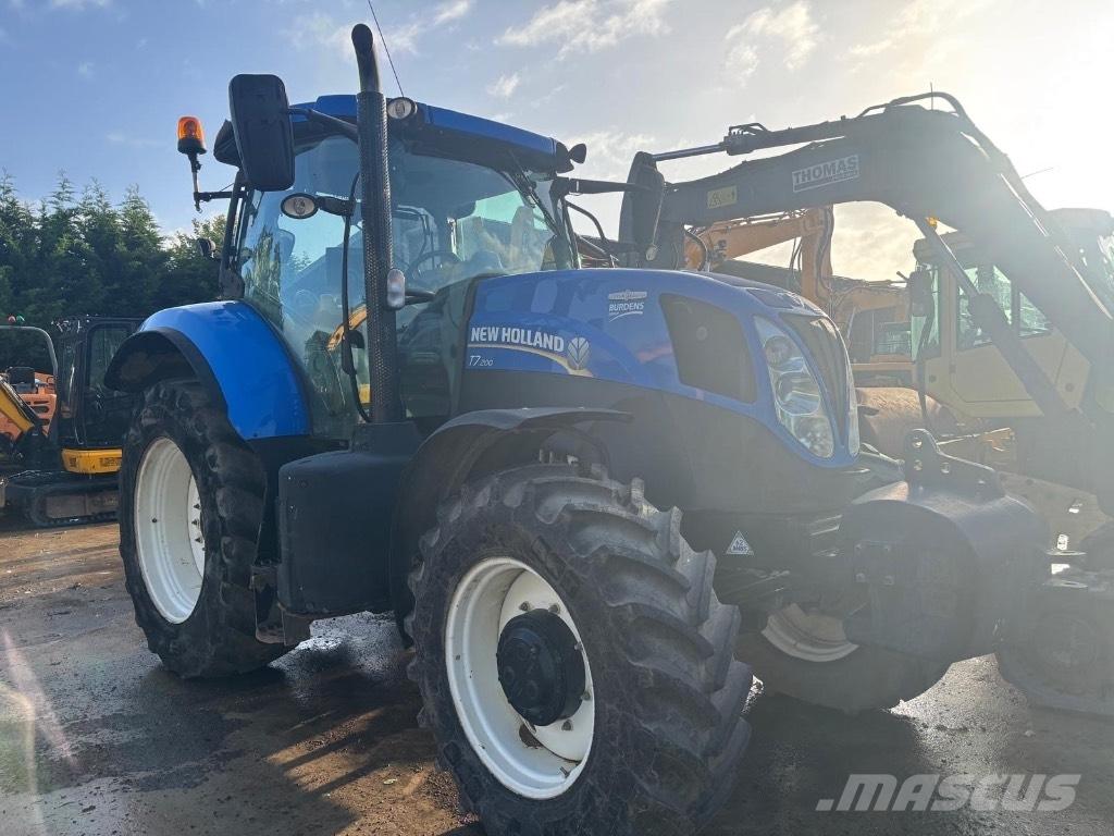 New Holland T 7.200 Трактори