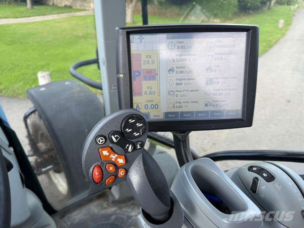 New Holland T 7.200 Трактори