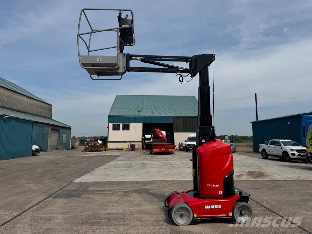 Manitou 100 VJR Вертикални мачтови повдигачи
