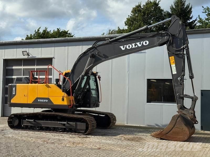 Volvo EC 220 EL Верижен екскаватор