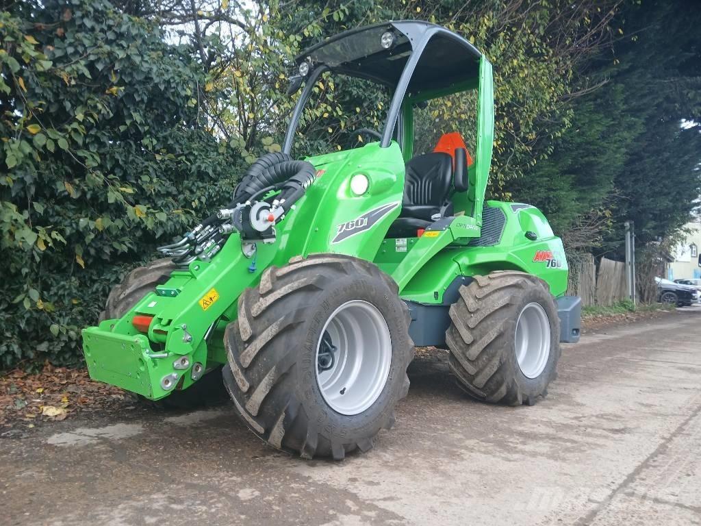 Avant 760i Многофункционални товарачи