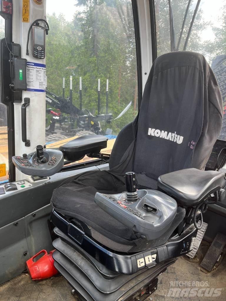 Komatsu 895 Форуардери