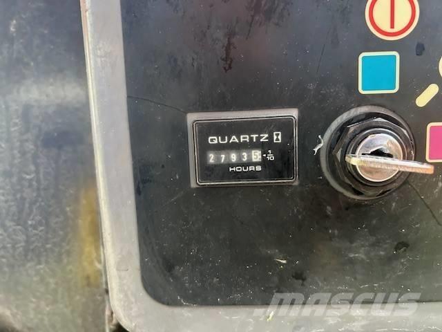 JLG 660 SJ Телескопични повдигачи
