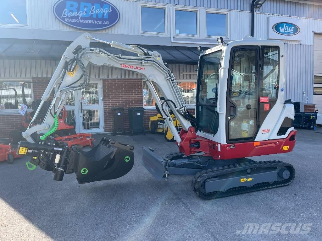 Takeuchi TB 225 Мини екскаватори < 7 т