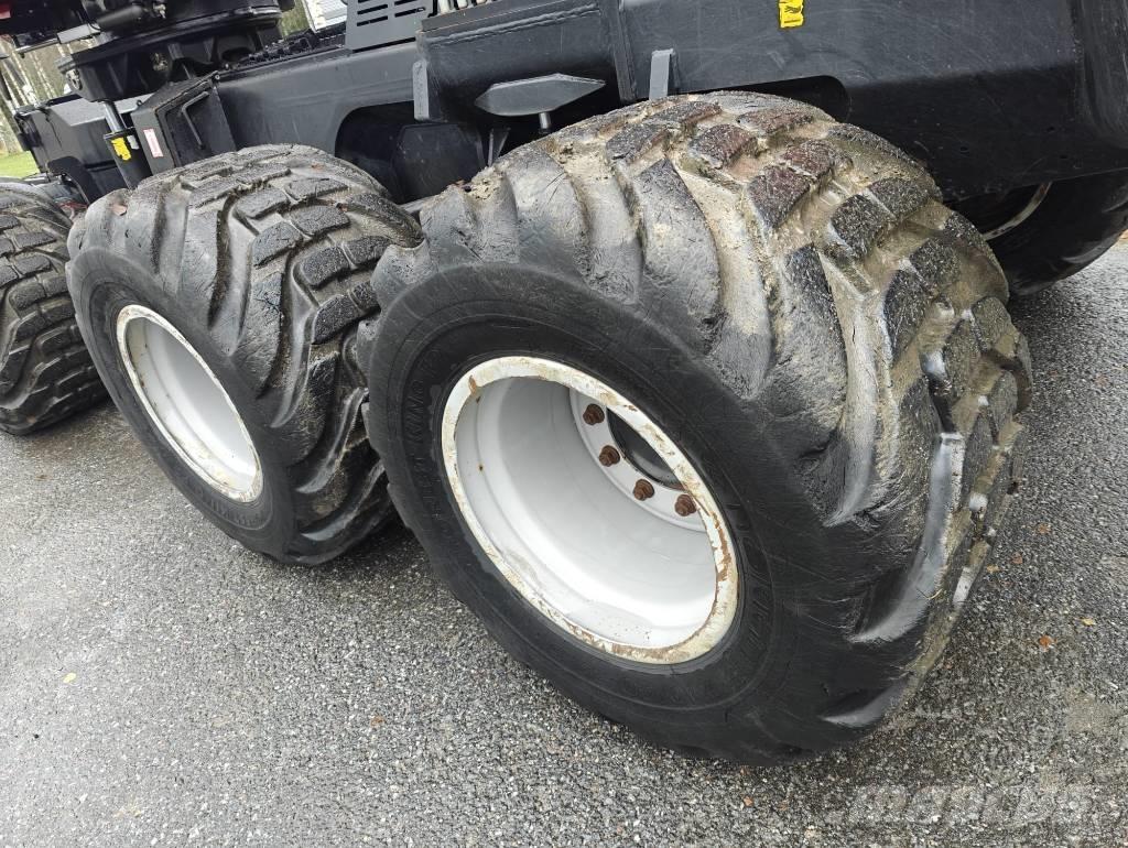 Komatsu 901 XC Харвестери