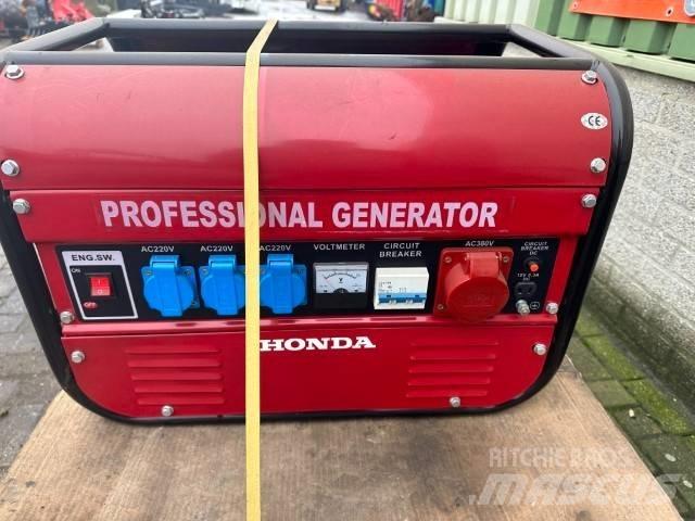 Honda OHV 6.5 KVA Бензинови генератори
