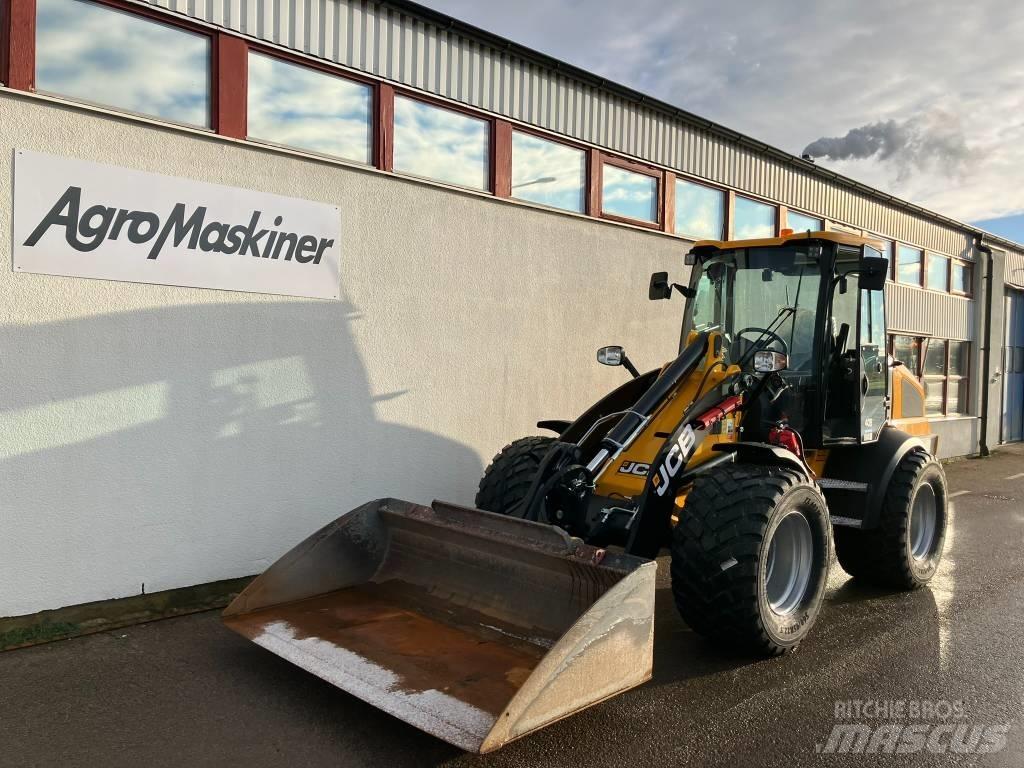 JCB 409 STAGE V - AGRI Мини товарачи