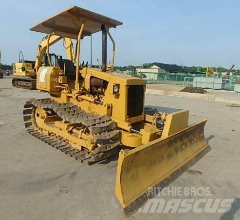 Mitsubishi BD2F Верижни булдозери
