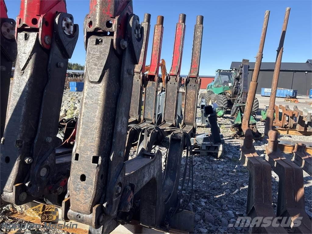 Komatsu 875 Други компоненти