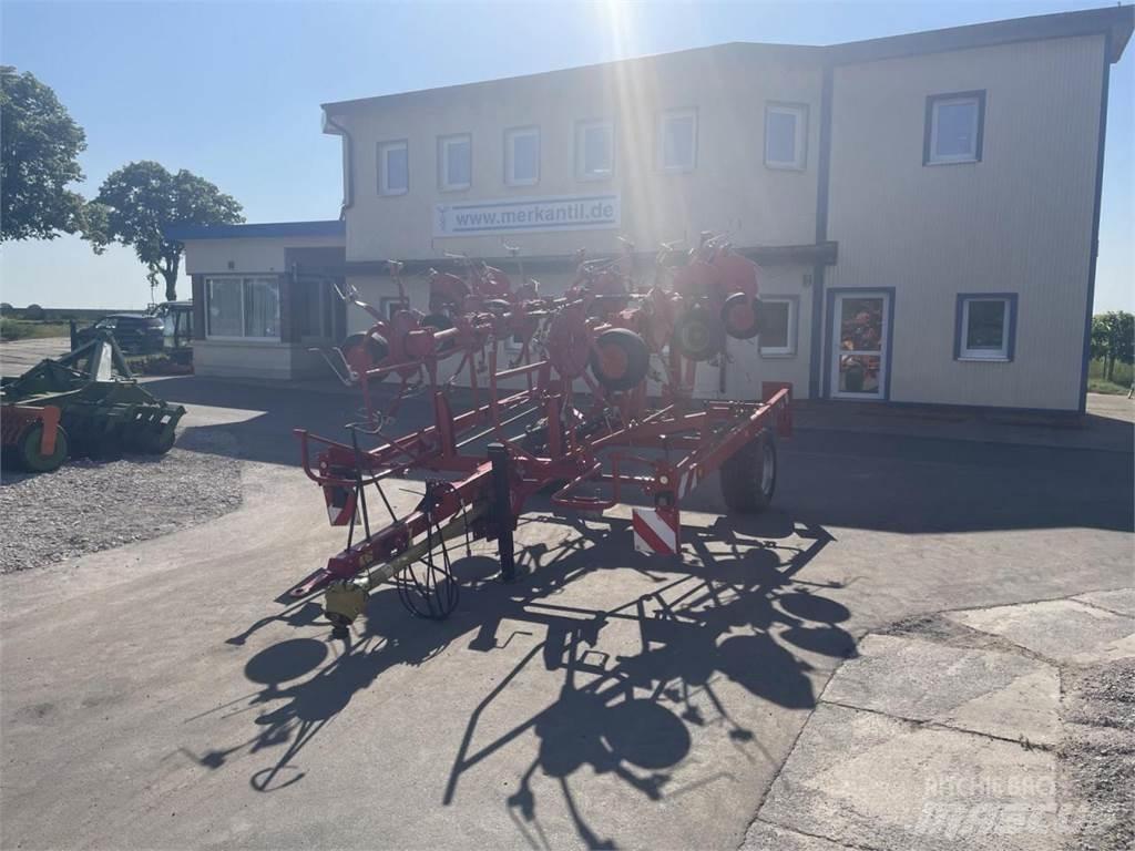 Lely Lotus 900P Гребла и сенообръщачки