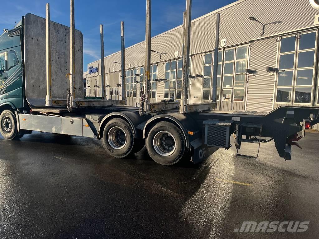 Volvo FH 16 За превоз на дървени трупи