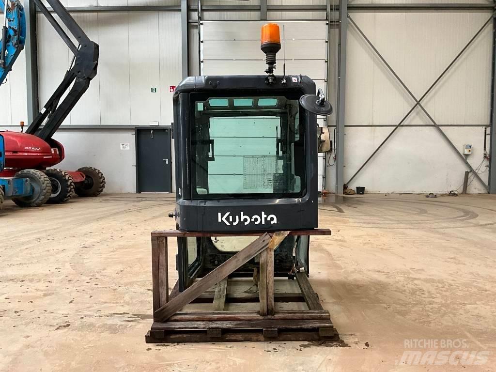 Kubota U 48-4 / U 55-4 Кабина