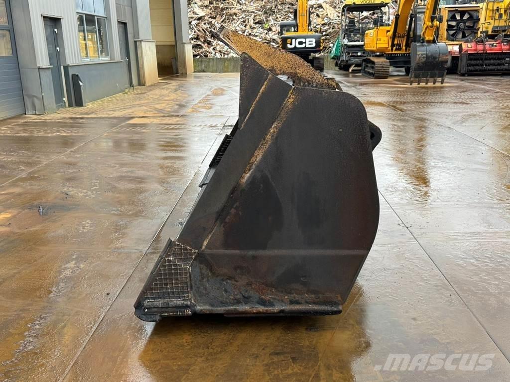 CAT Bucket CAT 980 Кофи