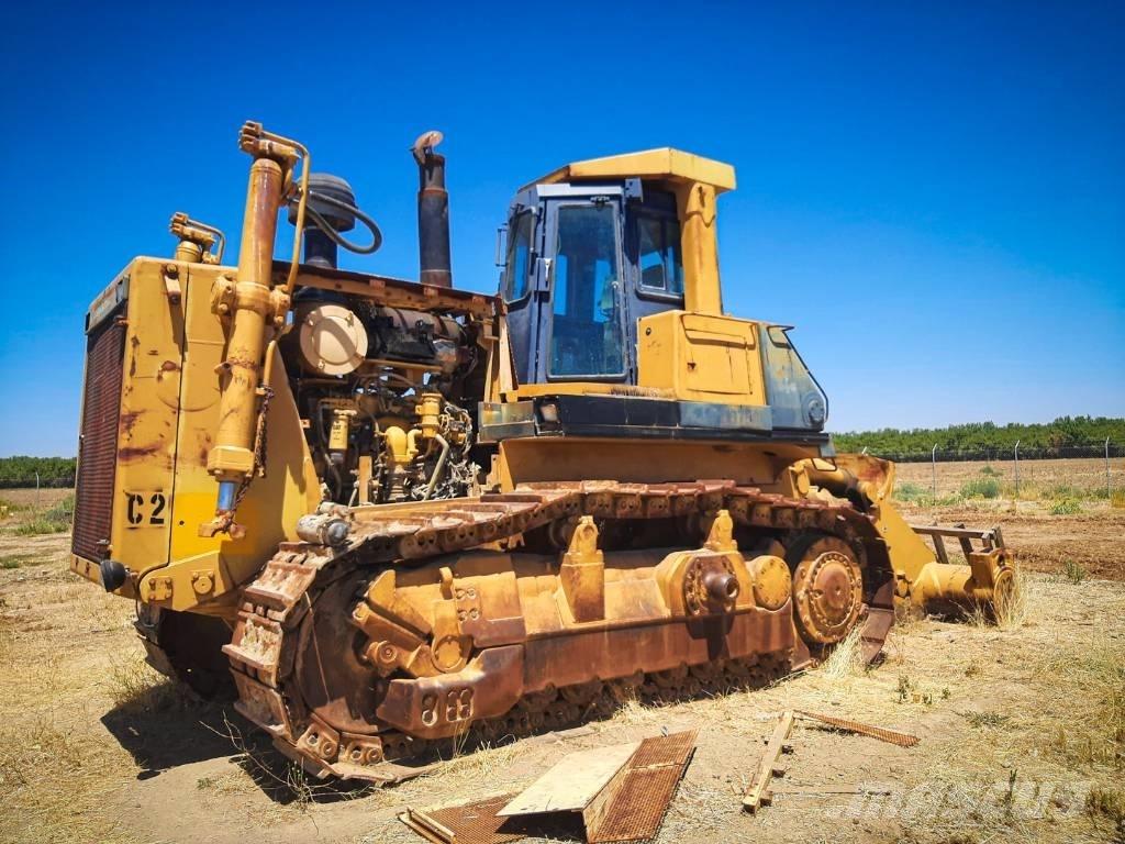 Komatsu D 375-1 Верижни булдозери
